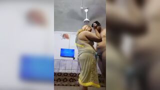 سكس مصري - شرموطه كيرفي لابسة قميص نوم فاجر بتقلعه عند عشيقها وبينكها جامد جمال جسمها فاجر - xnxx arab
